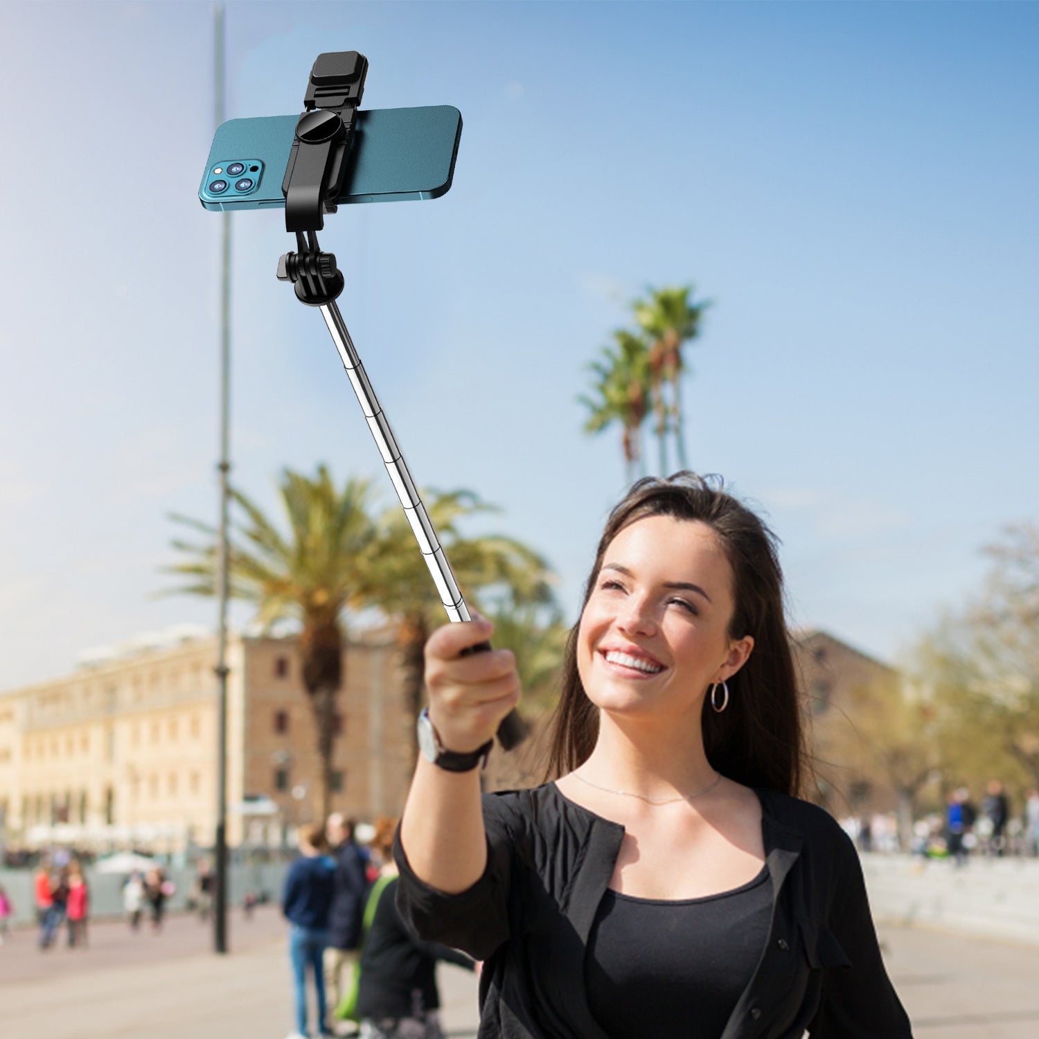 Adjustable selfie tripod with lights